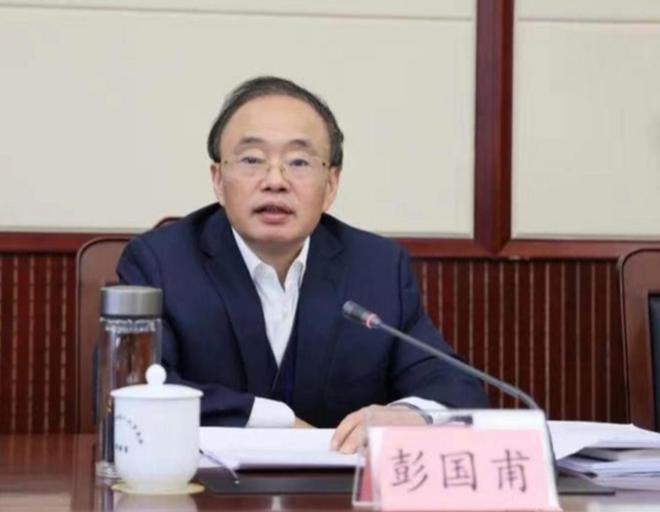 河内1.5分彩：李晓鹏，获刑15年，罚600万元！他担任大型金融央企“一把手”多年，其前任被判12年